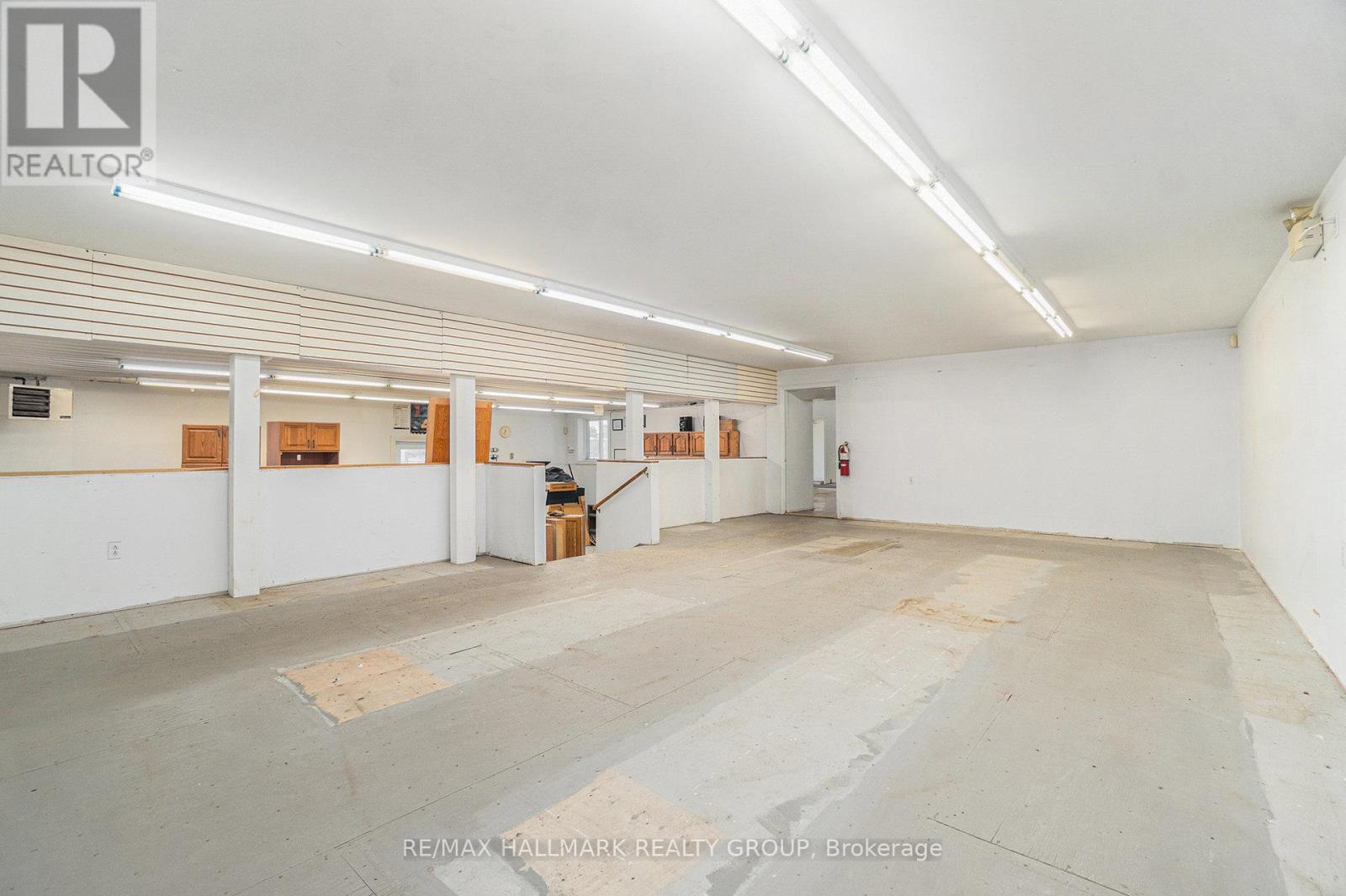 33 King Street, North Dundas, Ontario  K0C 1H0 - Photo 9 - X12388917