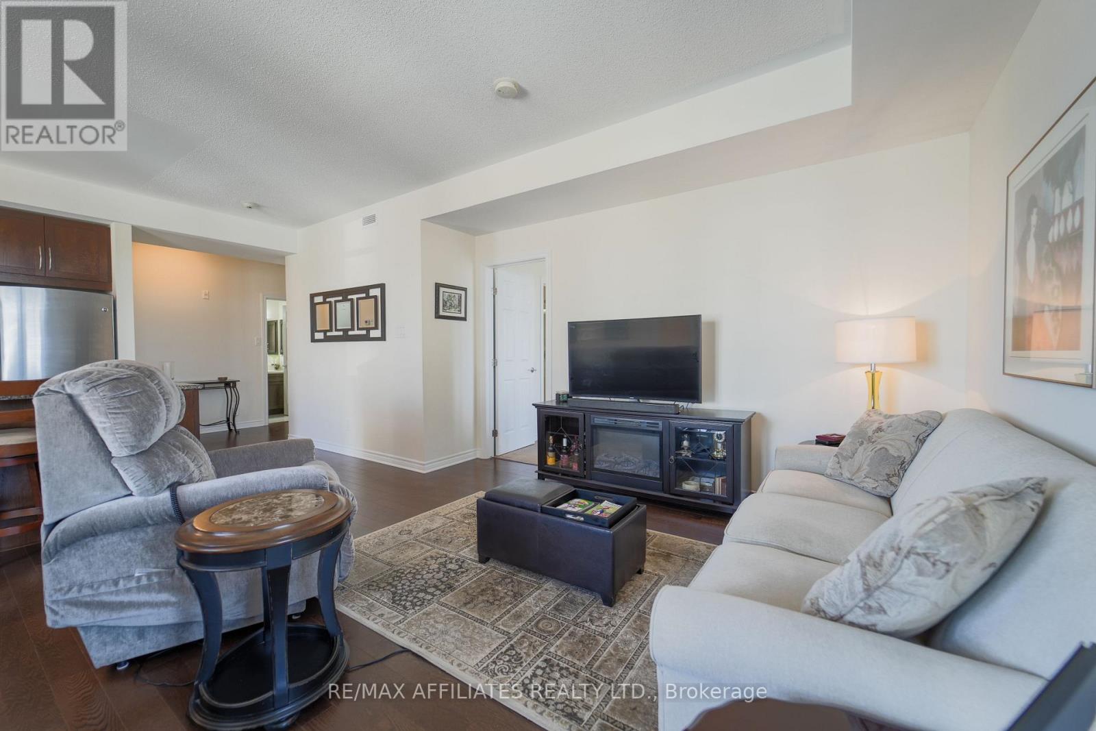201 - 220 Janka Private, Ottawa, Ontario  K2V 0E6 - Photo 11 - X12388981