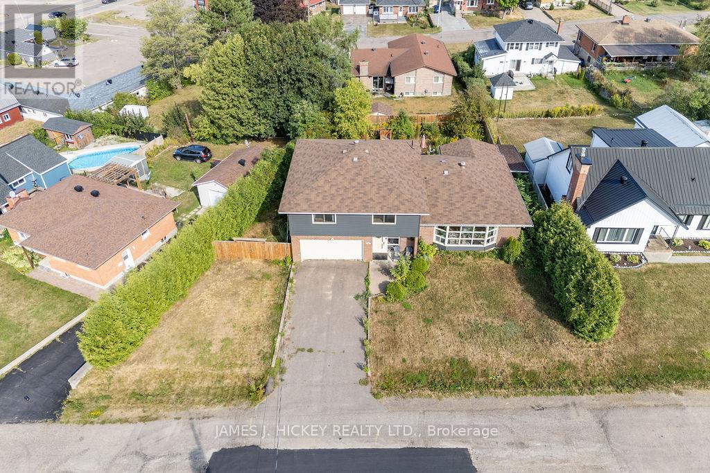 235 Belmont Avenue, Pembroke, Ontario  K8A 2C6 - Photo 41 - X12388946