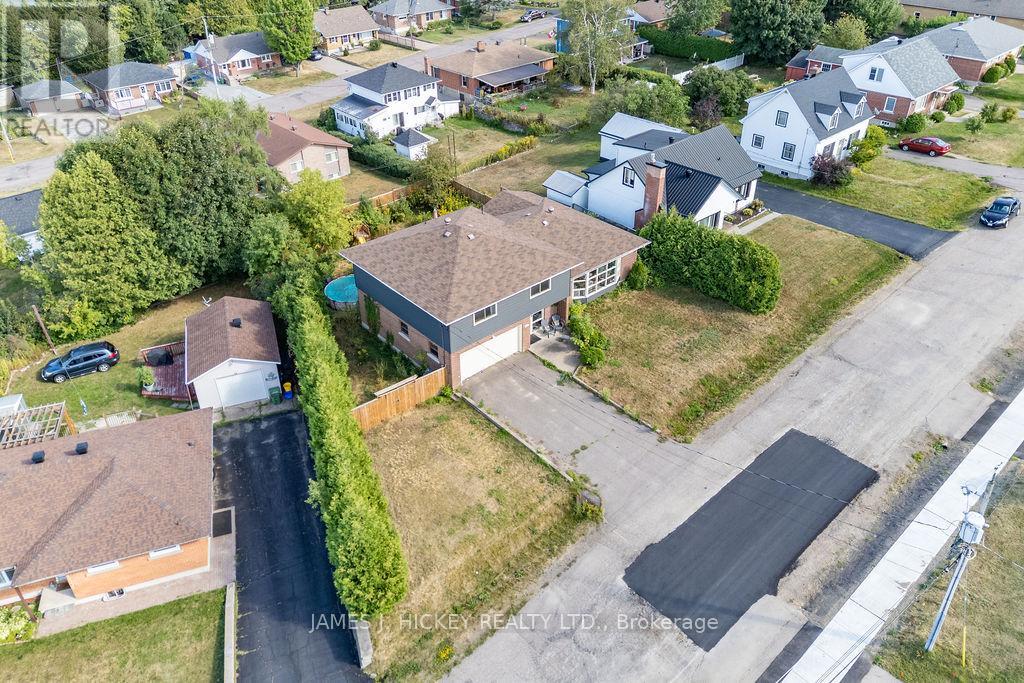 235 Belmont Avenue, Pembroke, Ontario  K8A 2C6 - Photo 42 - X12388946