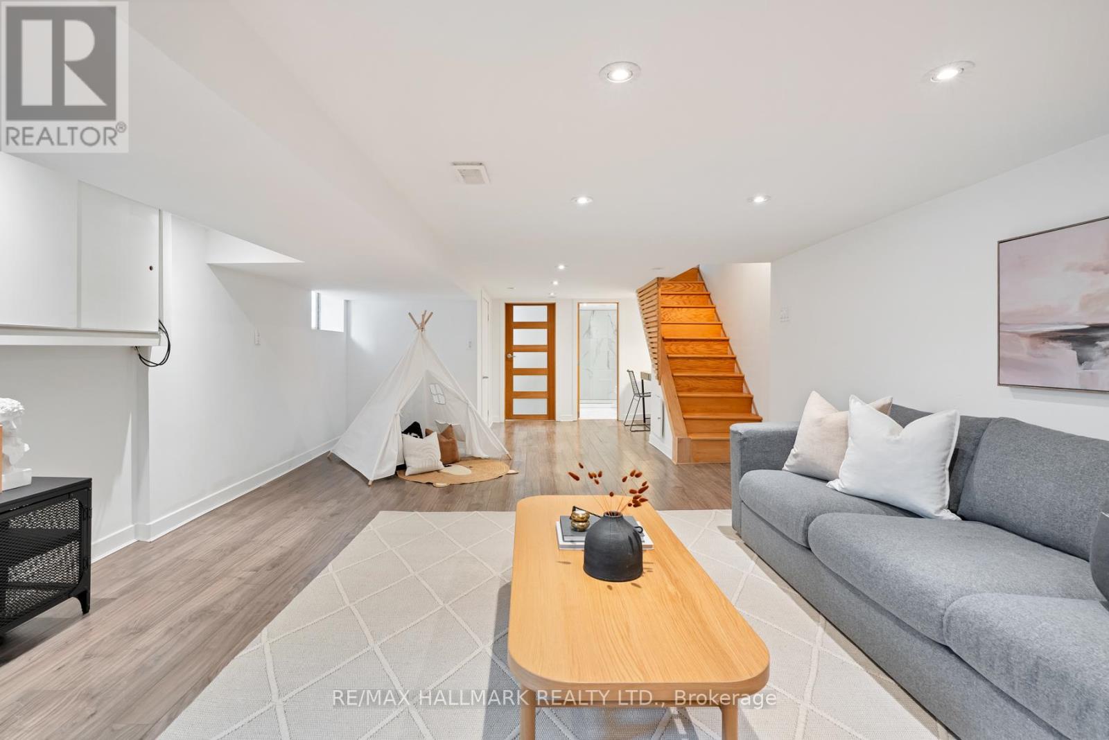 43 Torrens Avenue, Toronto, Ontario  M4K 2H9 - Photo 38 - E12388735