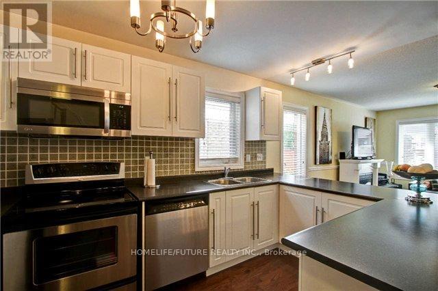 30 Decatur Place, Whitby, Ontario  L1R 3R1 - Photo 3 - E12388876