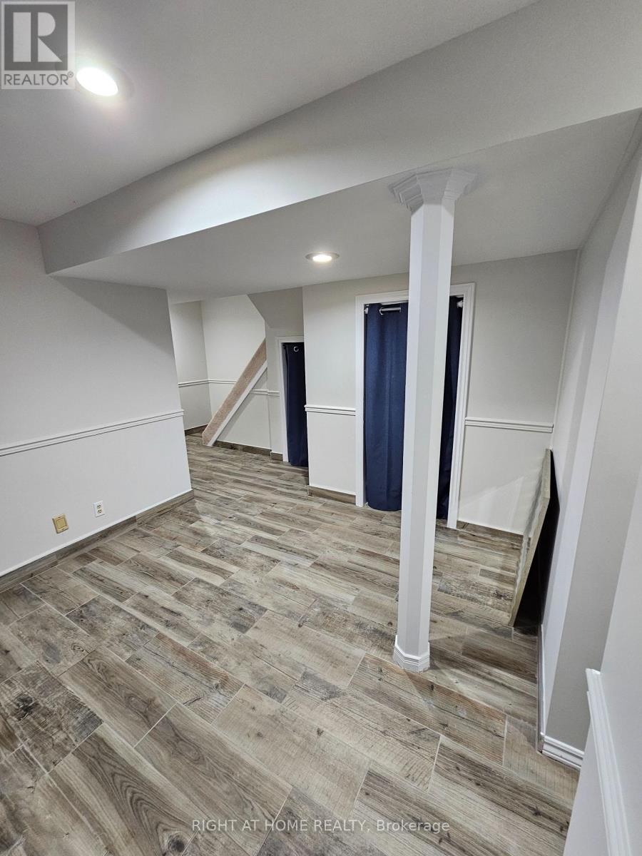 19 Greenfield Crescent, Whitby, Ontario  L1N 7G2 - Photo 24 - E12388914