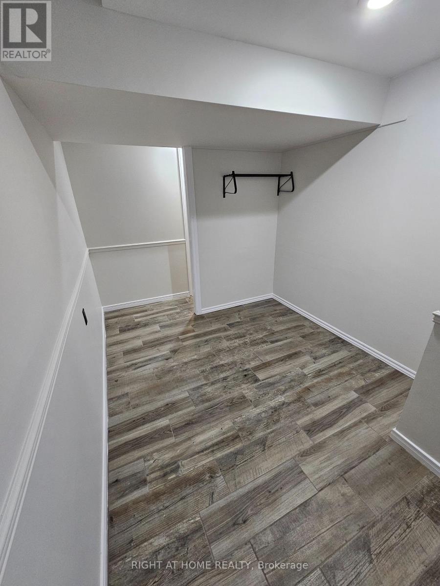 19 Greenfield Crescent, Whitby, Ontario  L1N 7G2 - Photo 27 - E12388914