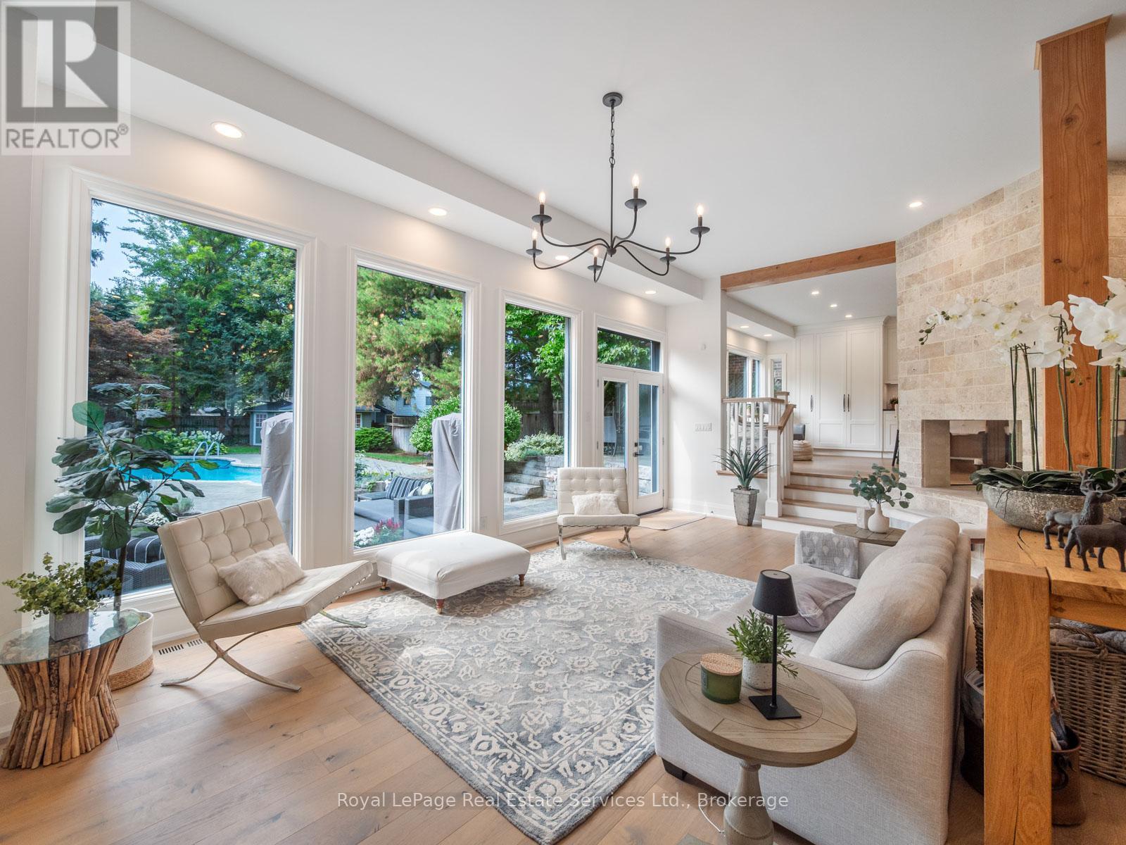 74 West Street, Oakville, Ontario  L6L 2Y7 - Photo 8 - W12388925