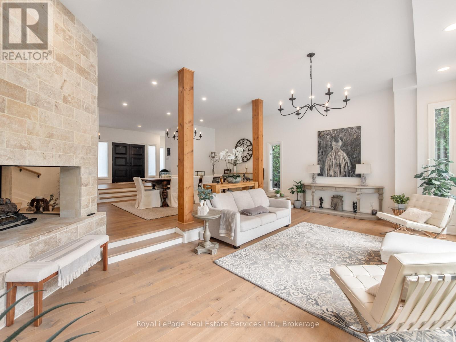 74 West Street, Oakville, Ontario  L6L 2Y7 - Photo 9 - W12388925