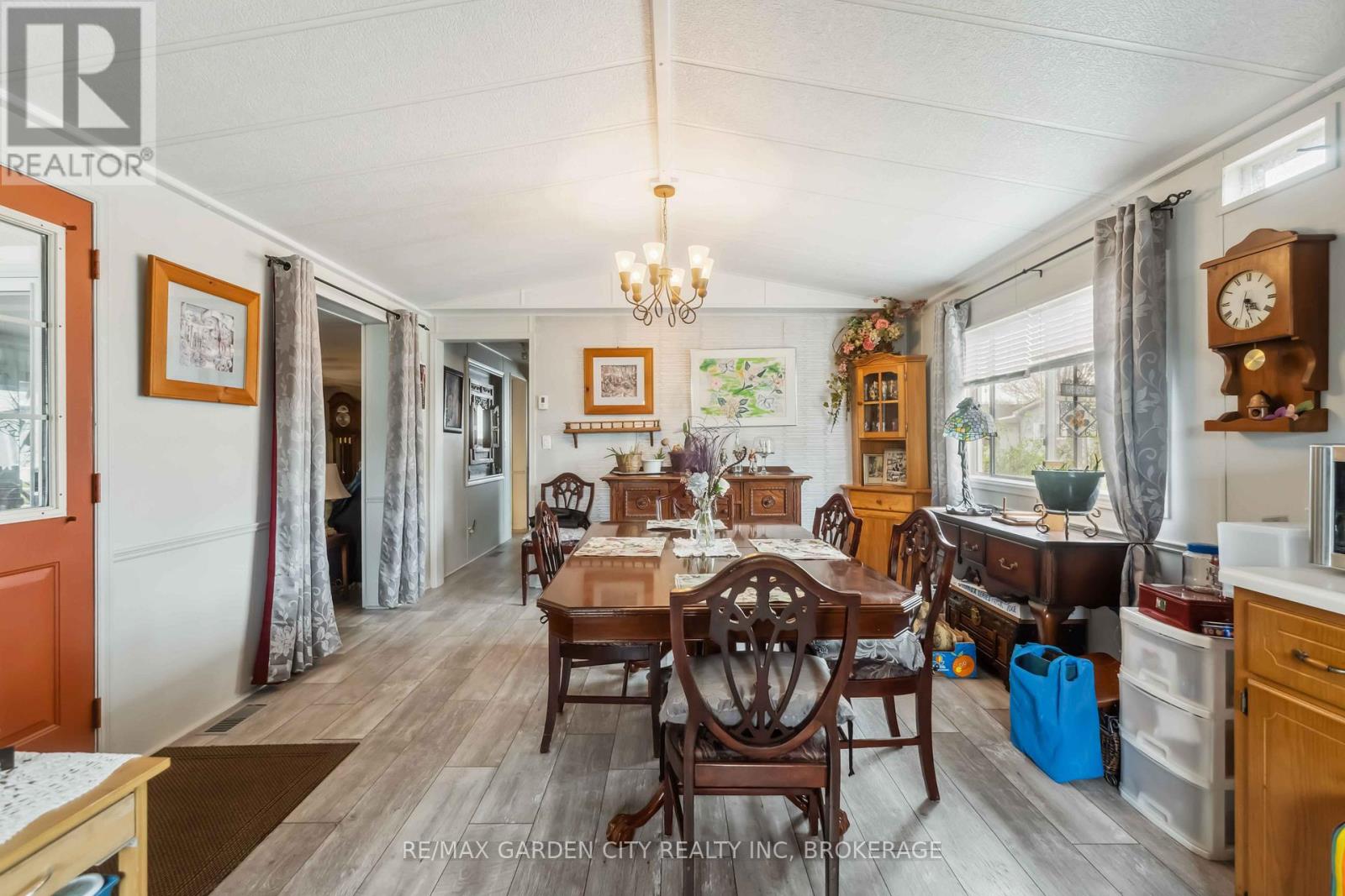 327 - 3033 Townline Road, Fort Erie, Ontario  L0S 1S1 - Photo 8 - X12388959