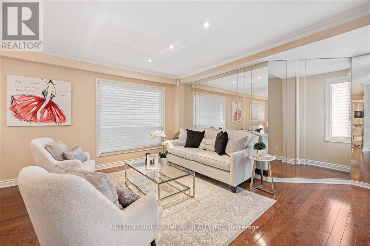193 Glenmanor Way, Vaughan, Ontario  L4J 3A3 - Photo 12 - N12388800