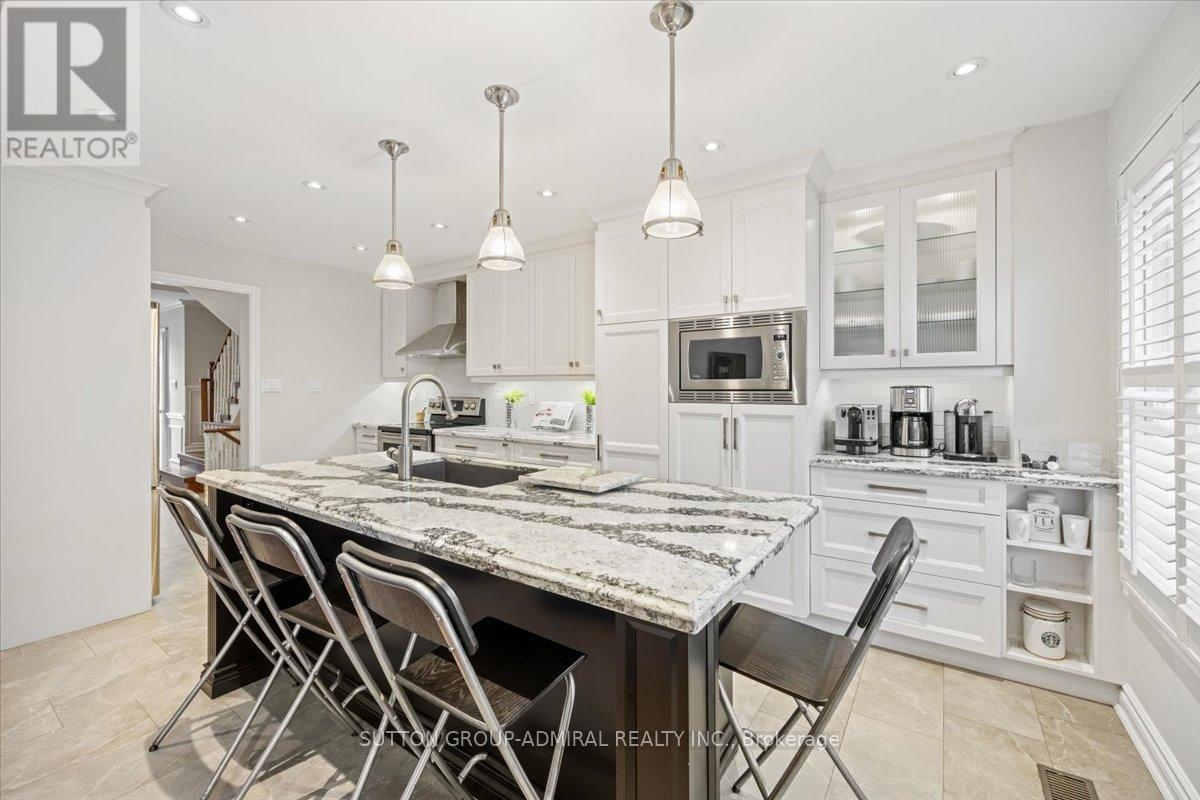 193 Glenmanor Way, Vaughan, Ontario  L4J 3A3 - Photo 7 - N12388800