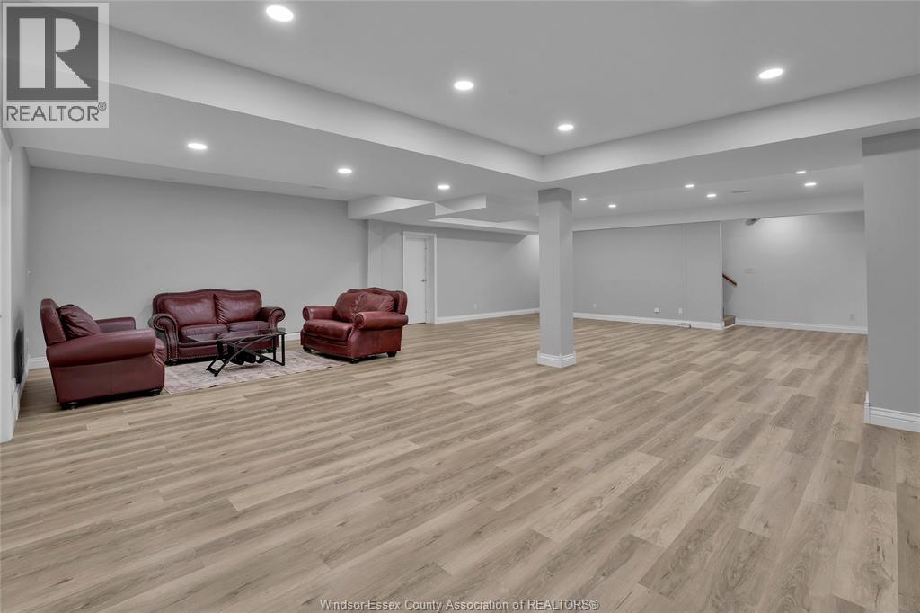 3705 Concession 3 Rd N, Amherstburg, Ontario  N9V 2Y9 - Photo 38 - 25022717