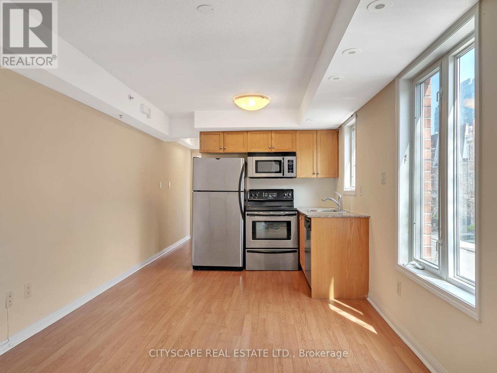901 B - 16 Laidlaw Street, Toronto, Ontario  M6K 1X2 - Photo 2 - C12387711