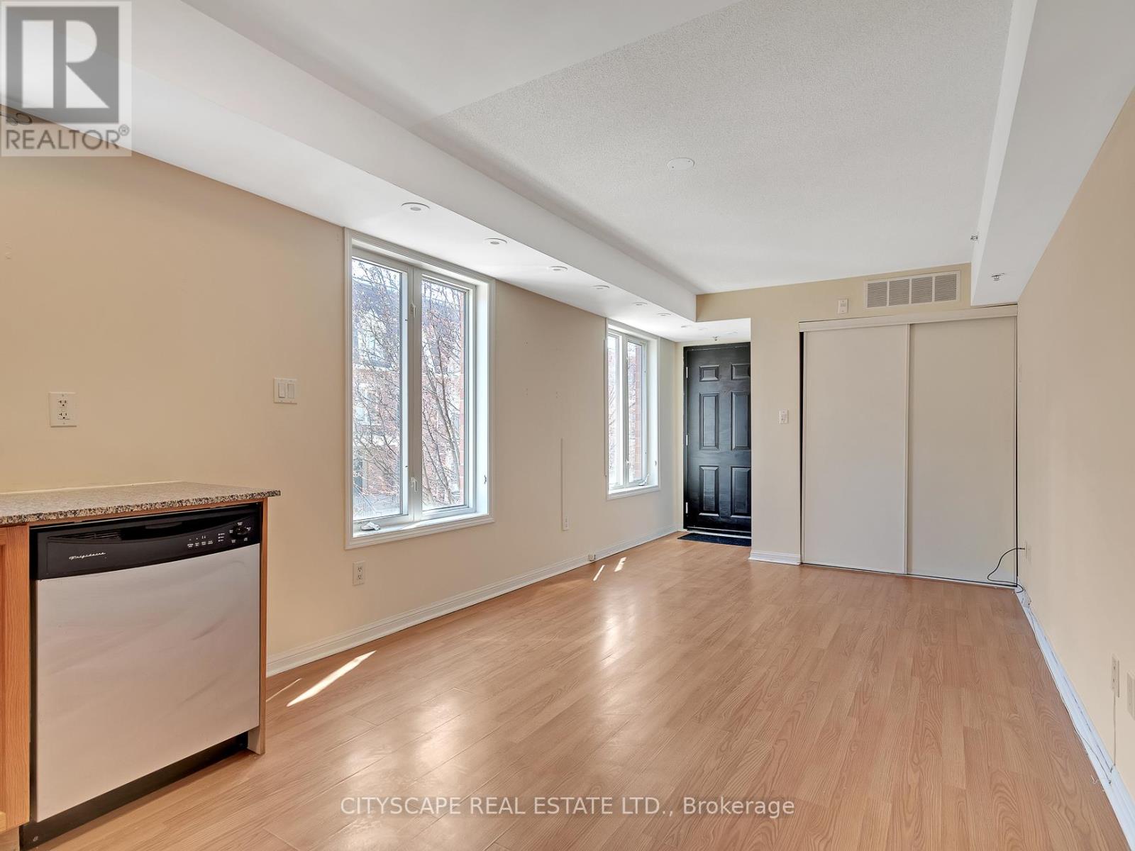901 B - 16 Laidlaw Street, Toronto, Ontario  M6K 1X2 - Photo 3 - C12387711