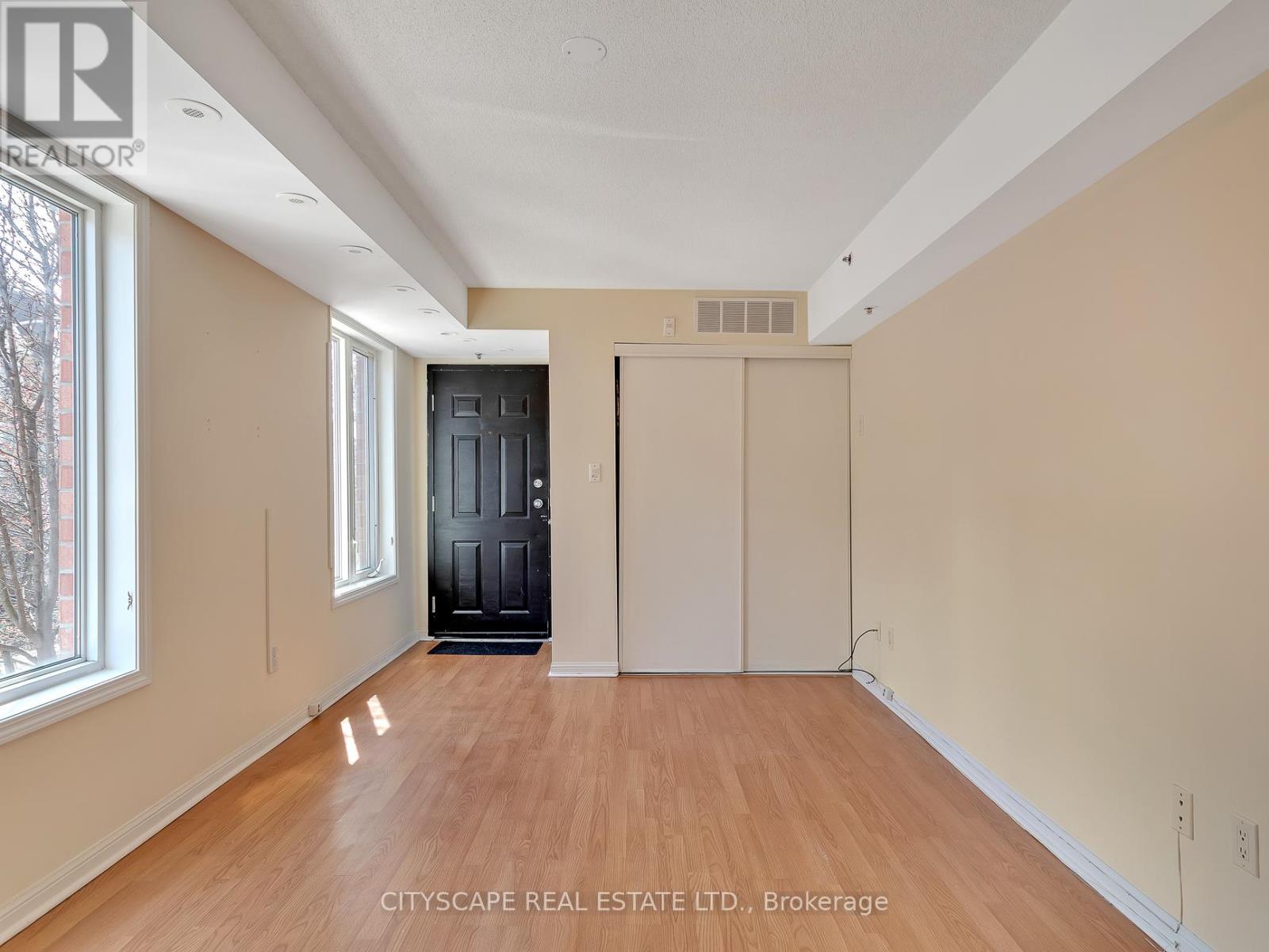 901 B - 16 Laidlaw Street, Toronto, Ontario  M6K 1X2 - Photo 4 - C12387711