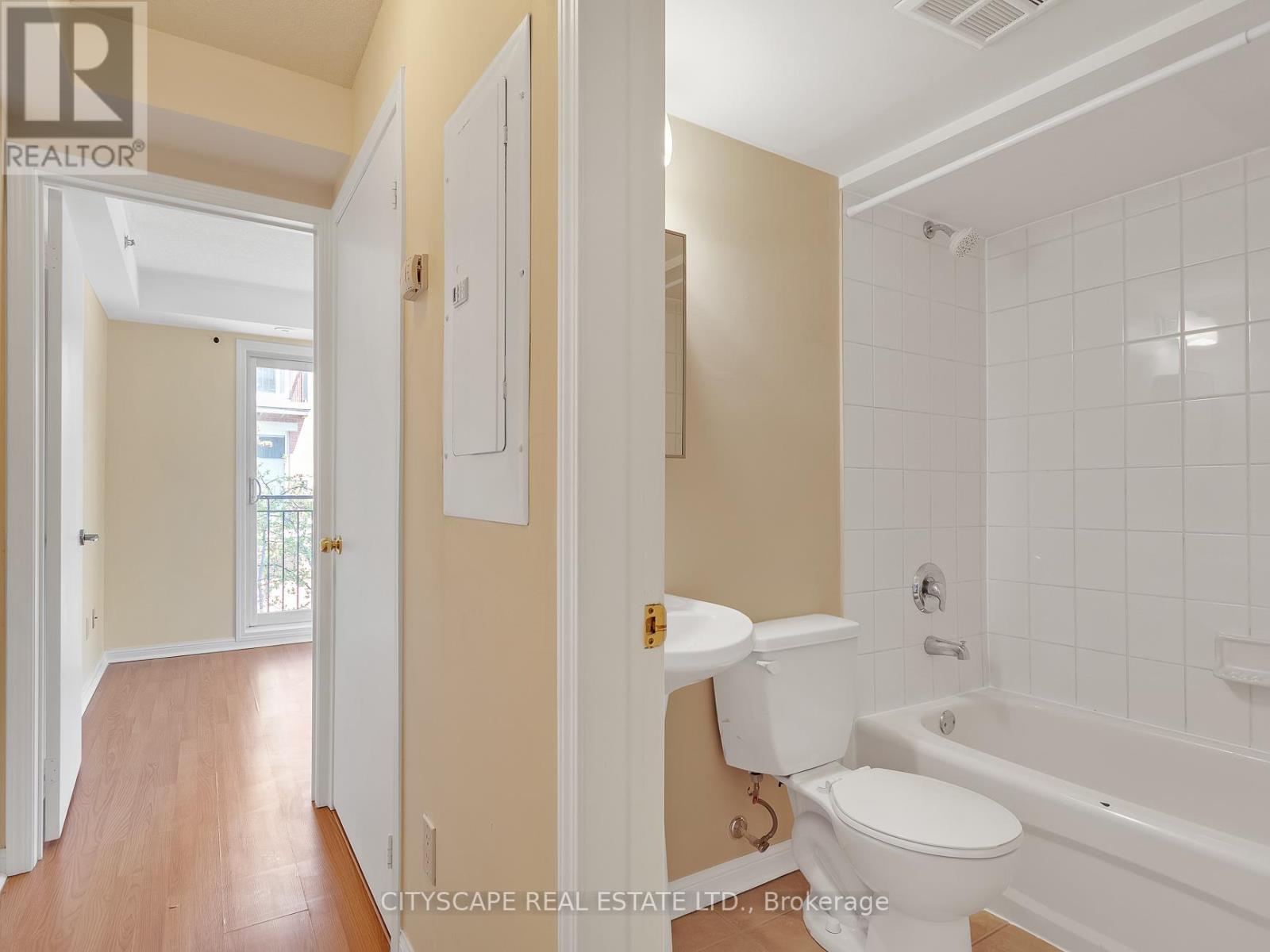 901 B - 16 Laidlaw Street, Toronto, Ontario  M6K 1X2 - Photo 6 - C12387711