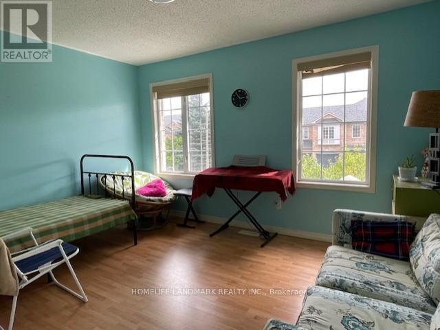 108 Nahanni Drive, Richmond Hill, Ontario  L4B 4L5 - Photo 9 - N12386910