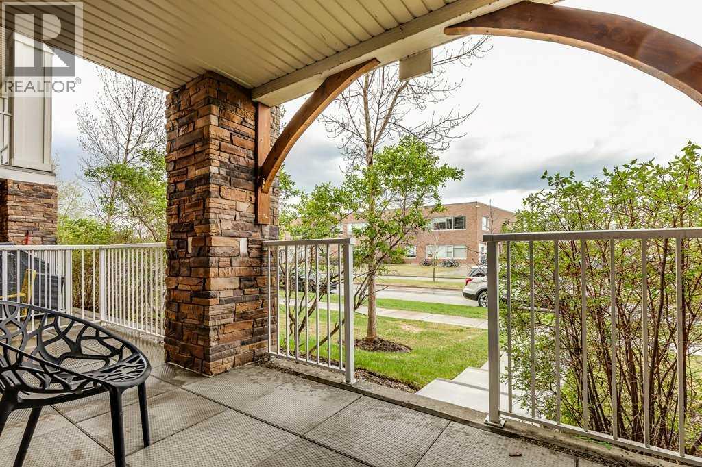 Property at 110, 304 Cranberry Park SE image 4