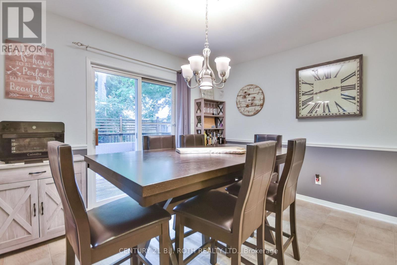 56 Monique Crescent, Barrie, Ontario  L4M 6Y4 - Photo 12 - S12388783