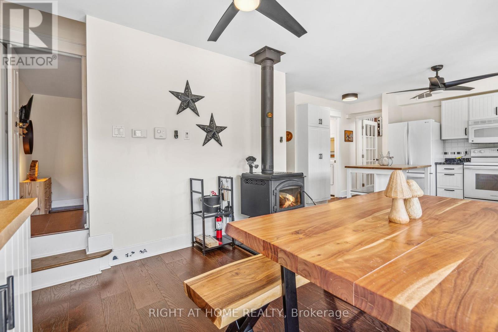 3583 Riverdale Drive, Severn (Washago), Ontario  L0K 2B0 - Photo 13 - S12388868