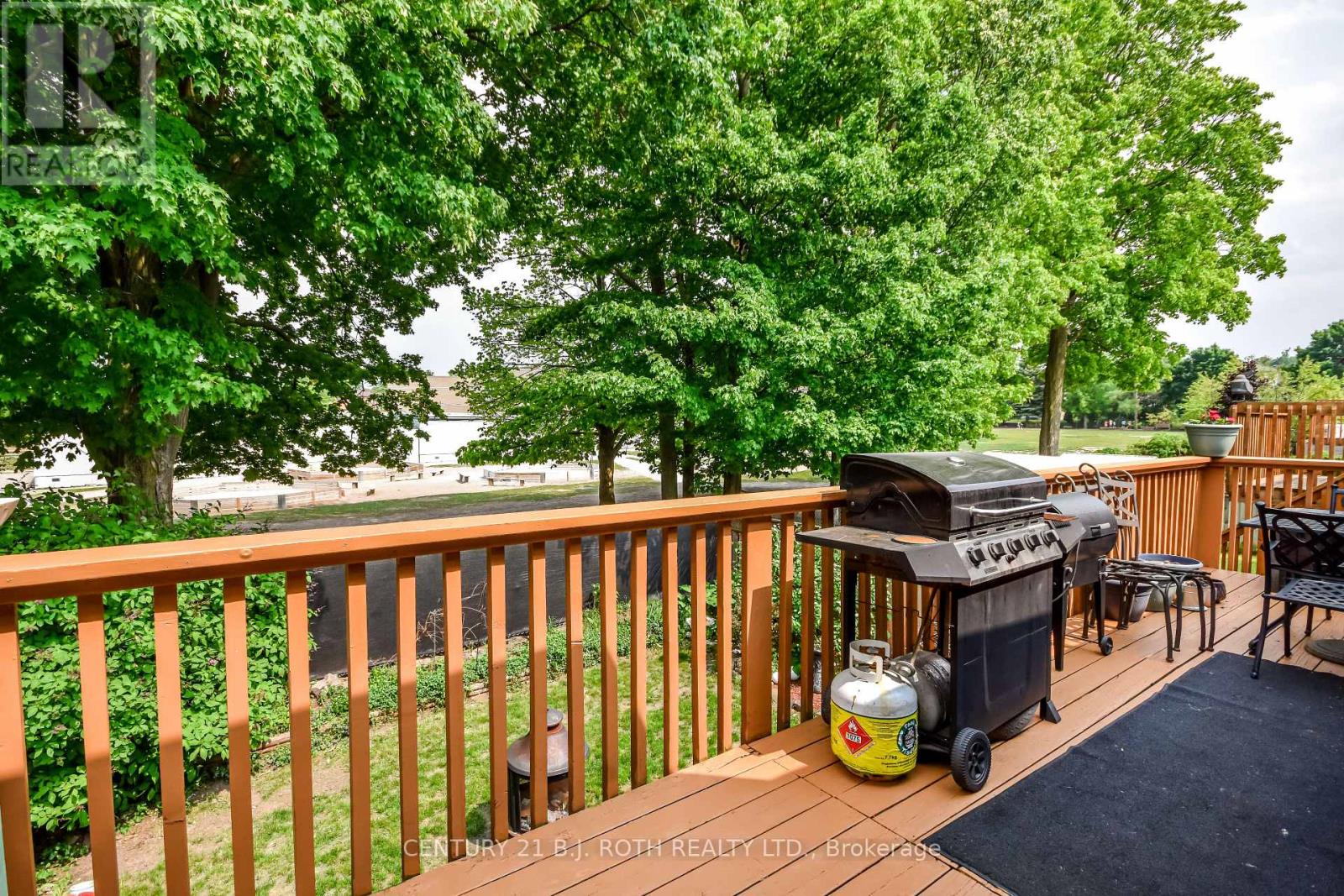 37 Nicholson Drive, Barrie, Ontario  L4N 8L7 - Photo 31 - S12388884