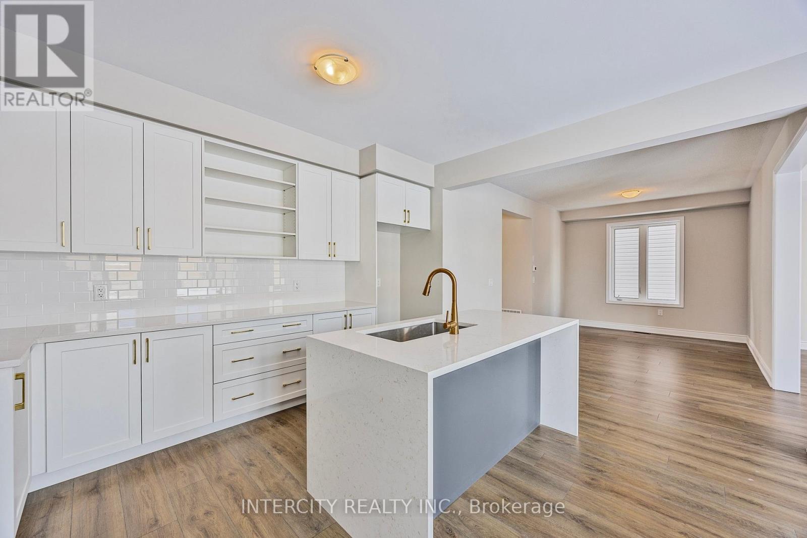 78 Season Crescent, Wasaga Beach, Ontario  L9Z 0M5 - Photo 21 - S12388901