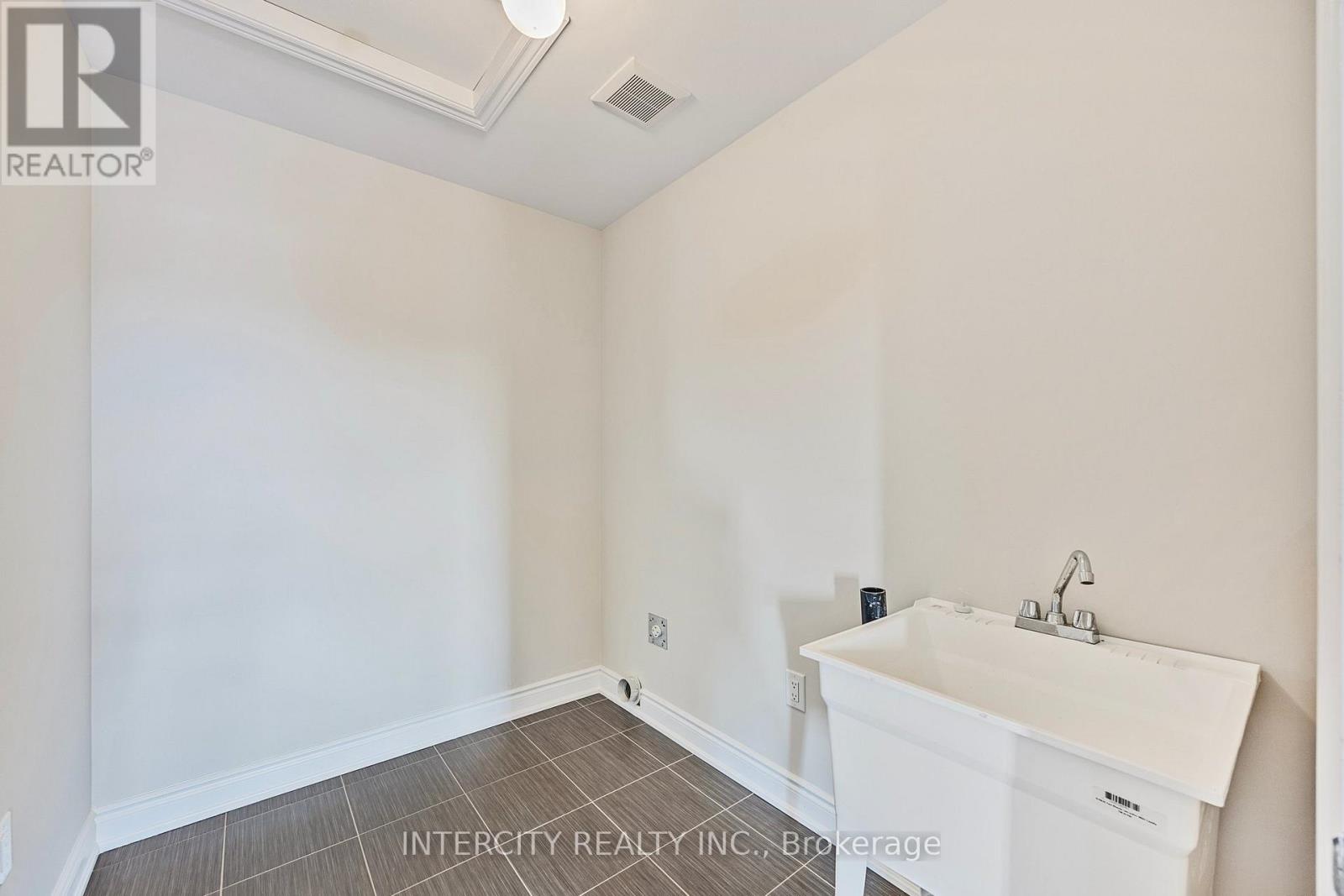 78 Season Crescent, Wasaga Beach, Ontario  L9Z 0M5 - Photo 50 - S12388901