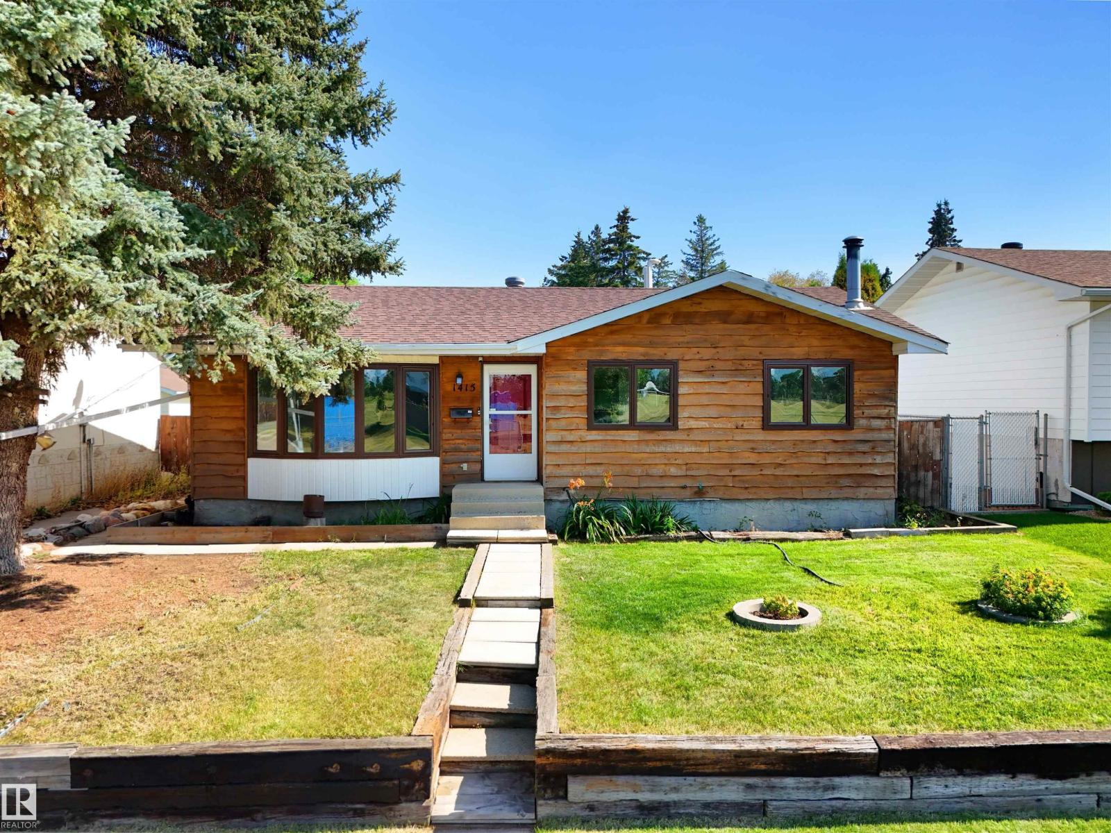 1415 80 St Nw Nw, Edmonton, Alberta  T6K 2R3 - Photo 1 - E4456513