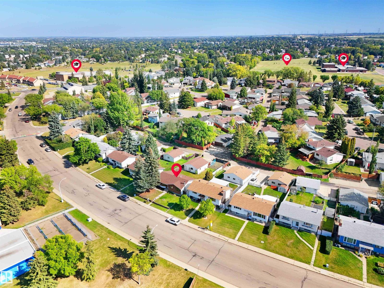 1415 80 St Nw Nw, Edmonton, Alberta  T6K 2R3 - Photo 4 - E4456513