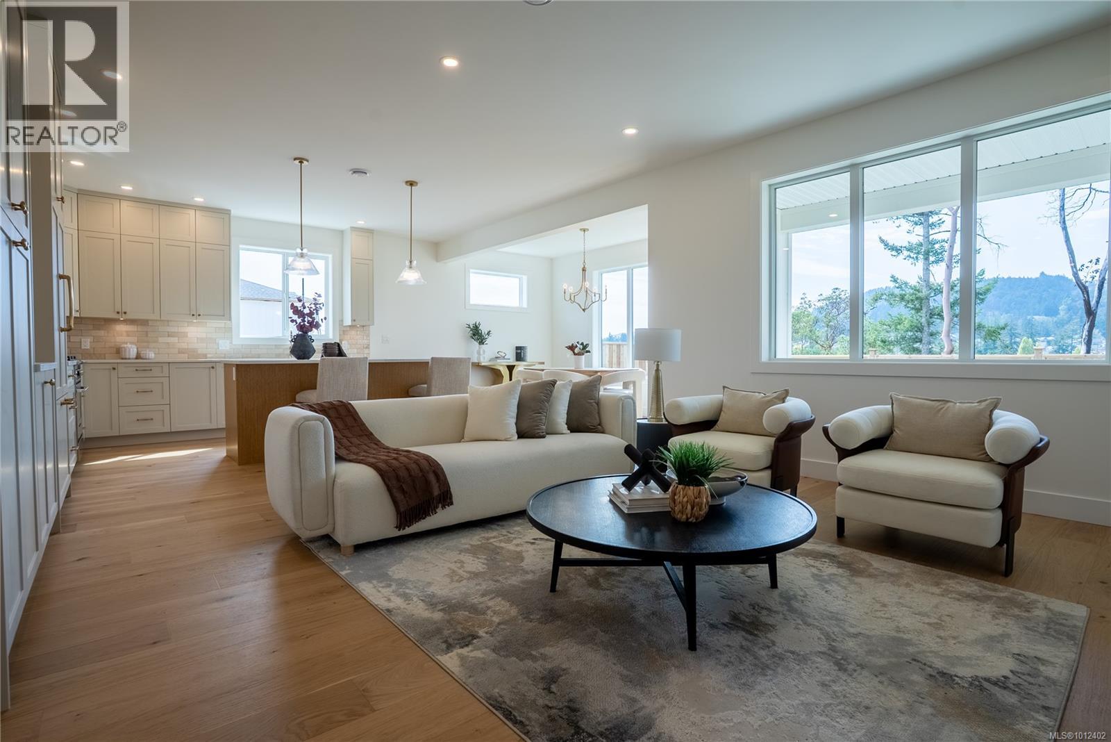 Property at 665 Madrona Pl image 3