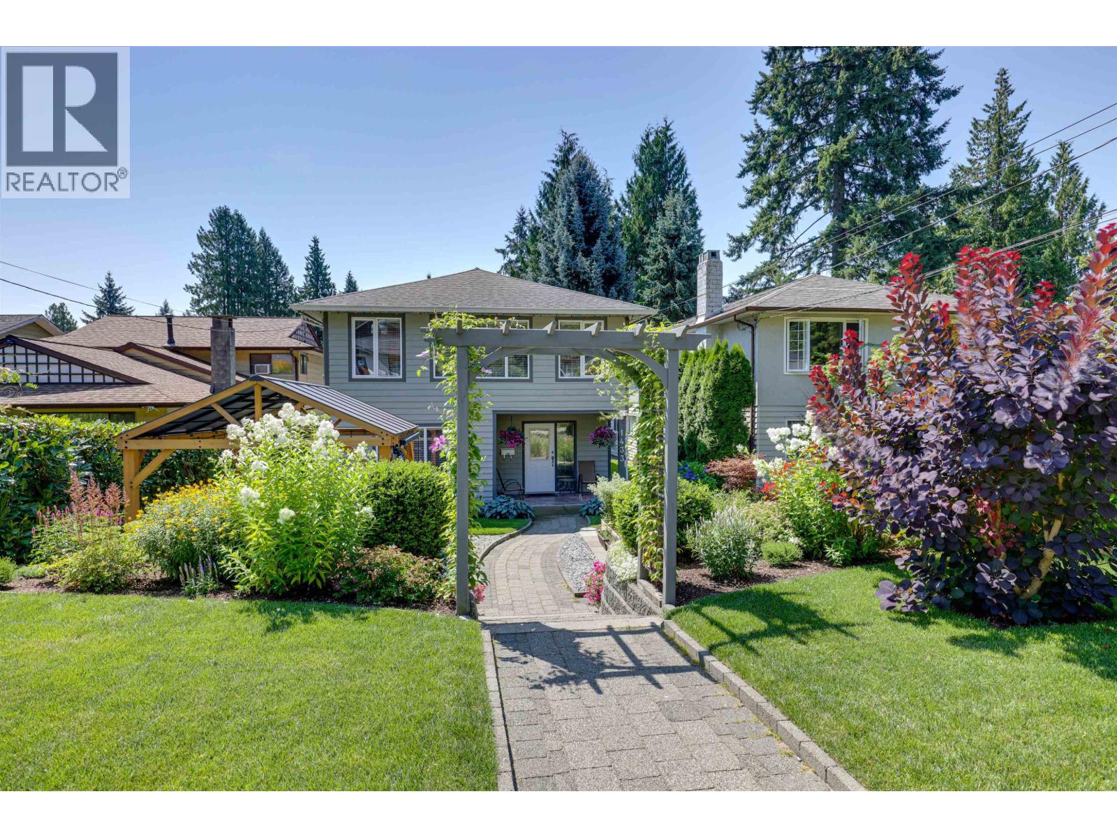 1433 Doran Road, North Vancouver, British Columbia  V7K 1N1 - Photo 1 - R3044673