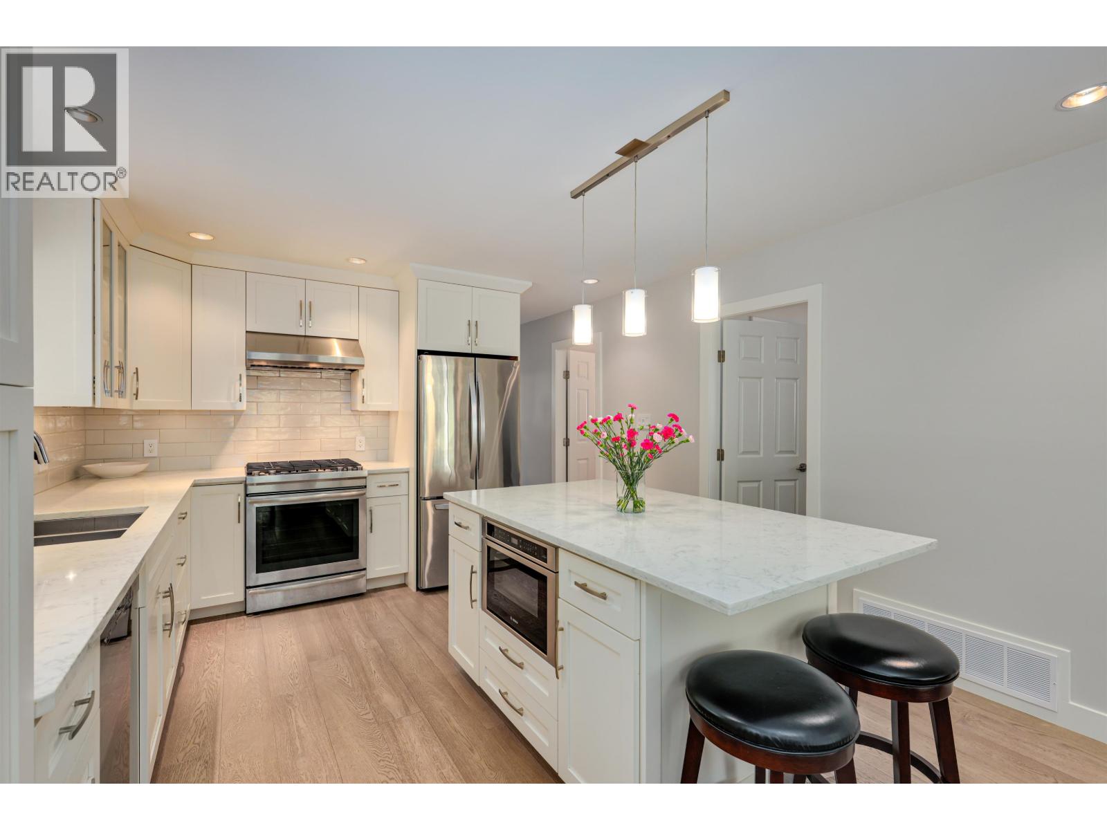 1433 Doran Road, North Vancouver, British Columbia  V7K 1N1 - Photo 10 - R3044673