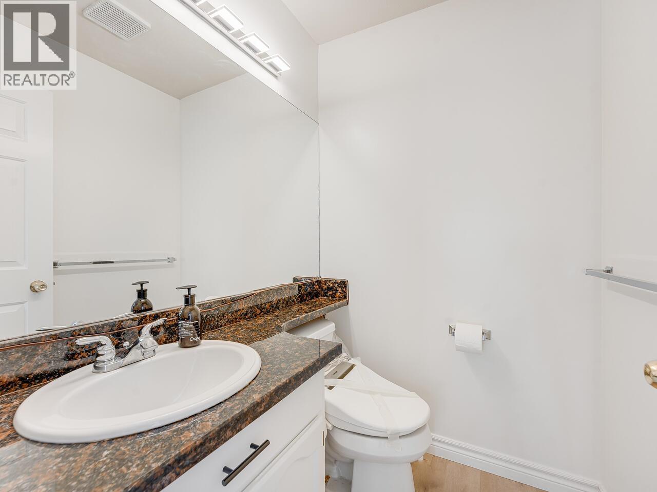 736 Clearwater Way, Coquitlam, British Columbia  V3C 6A3 - Photo 23 - R3044713
