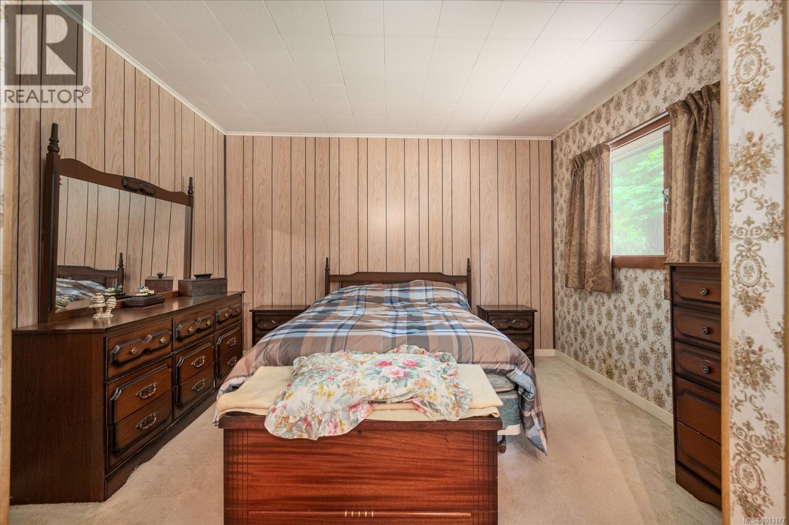 Property at 7458 Rosevear Rd image 1