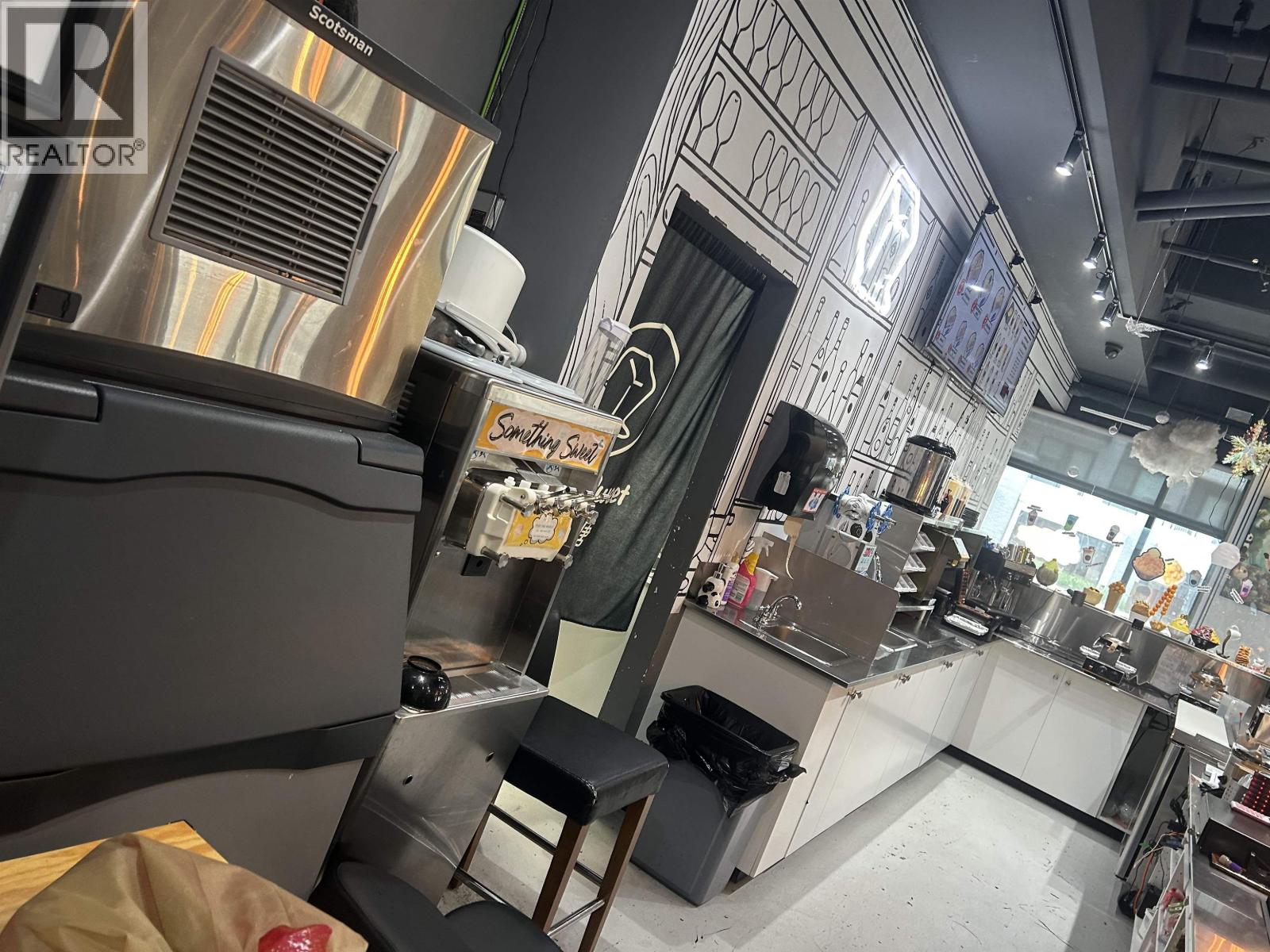 101 6888 Royal Oak Avenue, Burnaby, British Columbia  V5J 4J2 - Photo 13 - C8071967