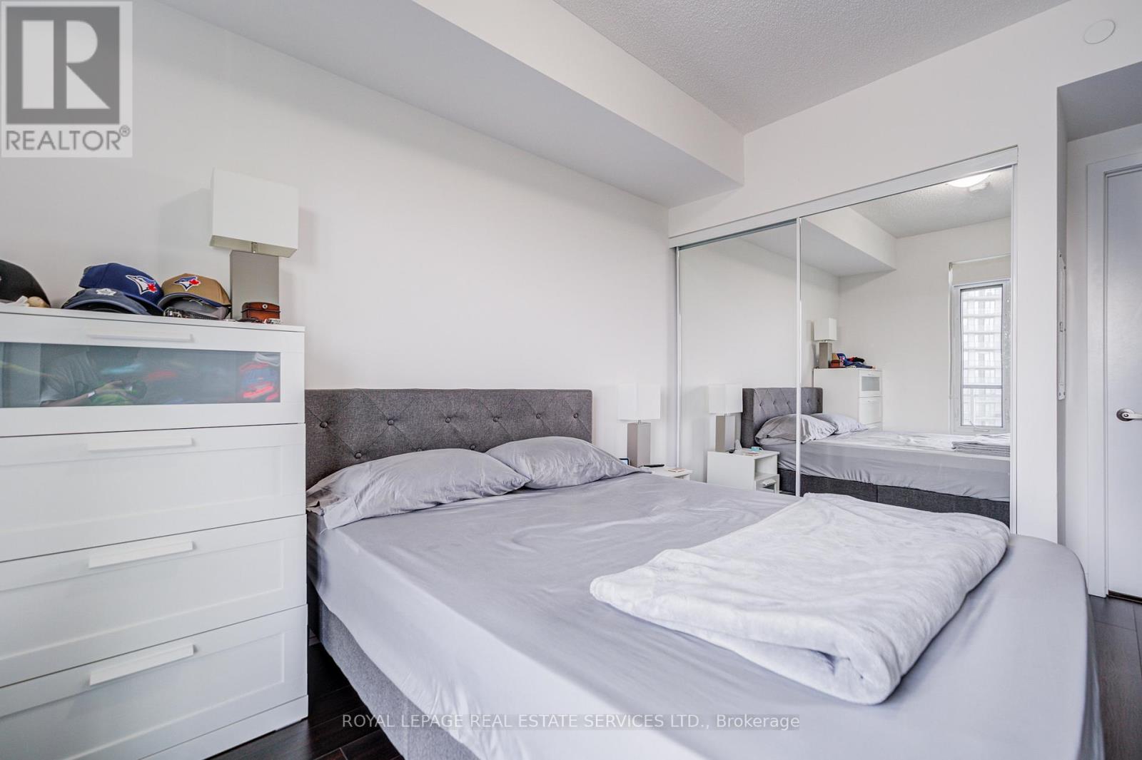 1008 - 2560 Eglinton Avenue W, Mississauga (Central Erin Mills), Ontario  L5M 0Y3 - Photo 16 - W12388750