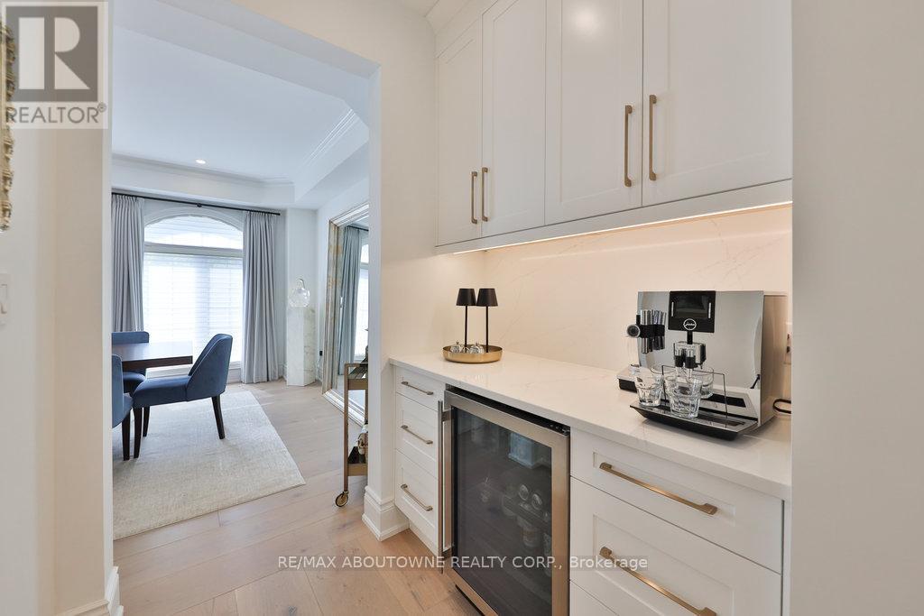 30 - 2400 Neyagawa Boulevard, Oakville, Ontario  L6H 7P5 - Photo 14 - W12388812