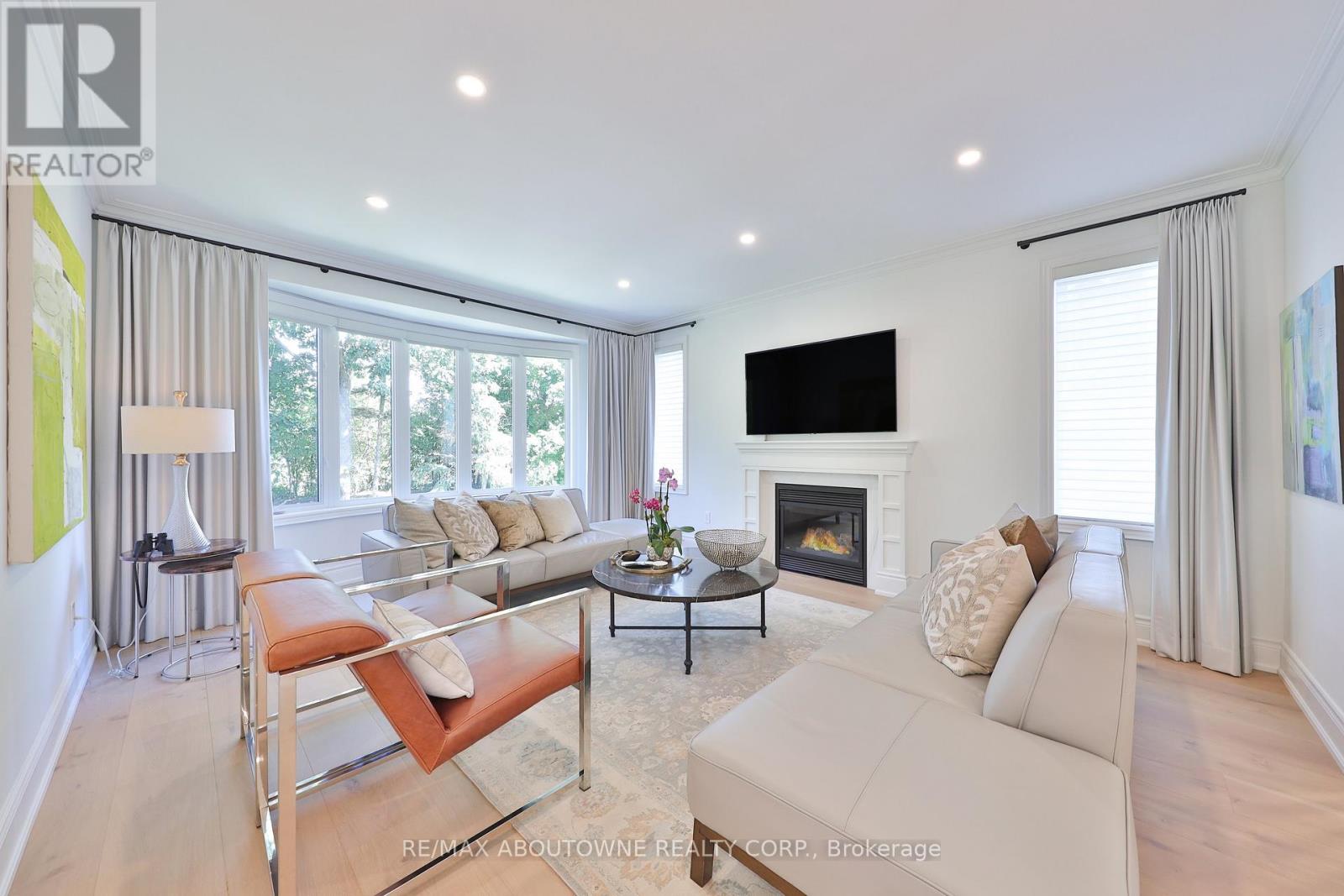 30 - 2400 Neyagawa Boulevard, Oakville, Ontario  L6H 7P5 - Photo 18 - W12388812