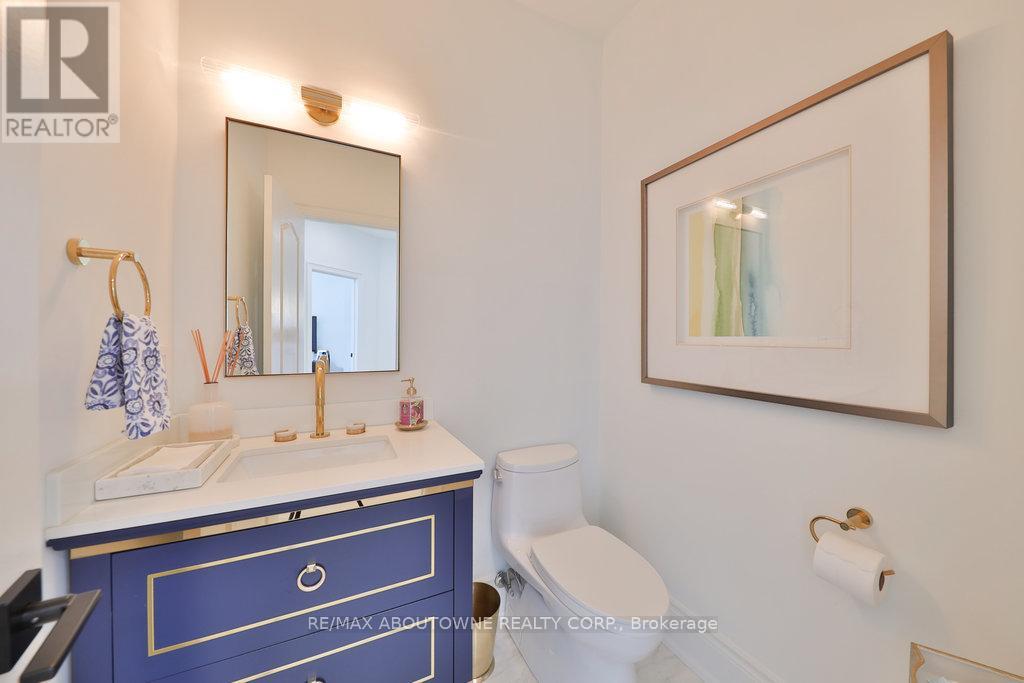 30 - 2400 Neyagawa Boulevard, Oakville, Ontario  L6H 7P5 - Photo 23 - W12388812