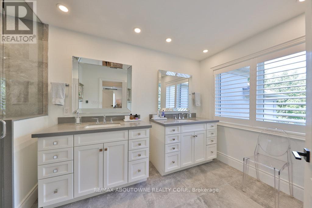 30 - 2400 Neyagawa Boulevard, Oakville, Ontario  L6H 7P5 - Photo 30 - W12388812