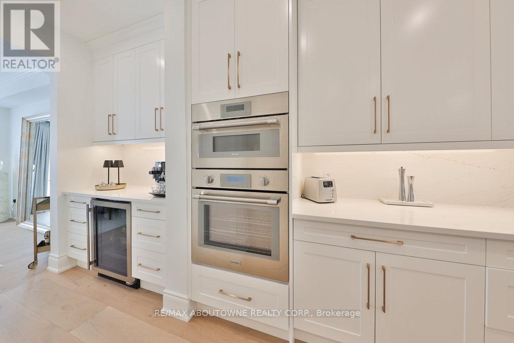 30 - 2400 Neyagawa Boulevard, Oakville, Ontario  L6H 7P5 - Photo 9 - W12388812