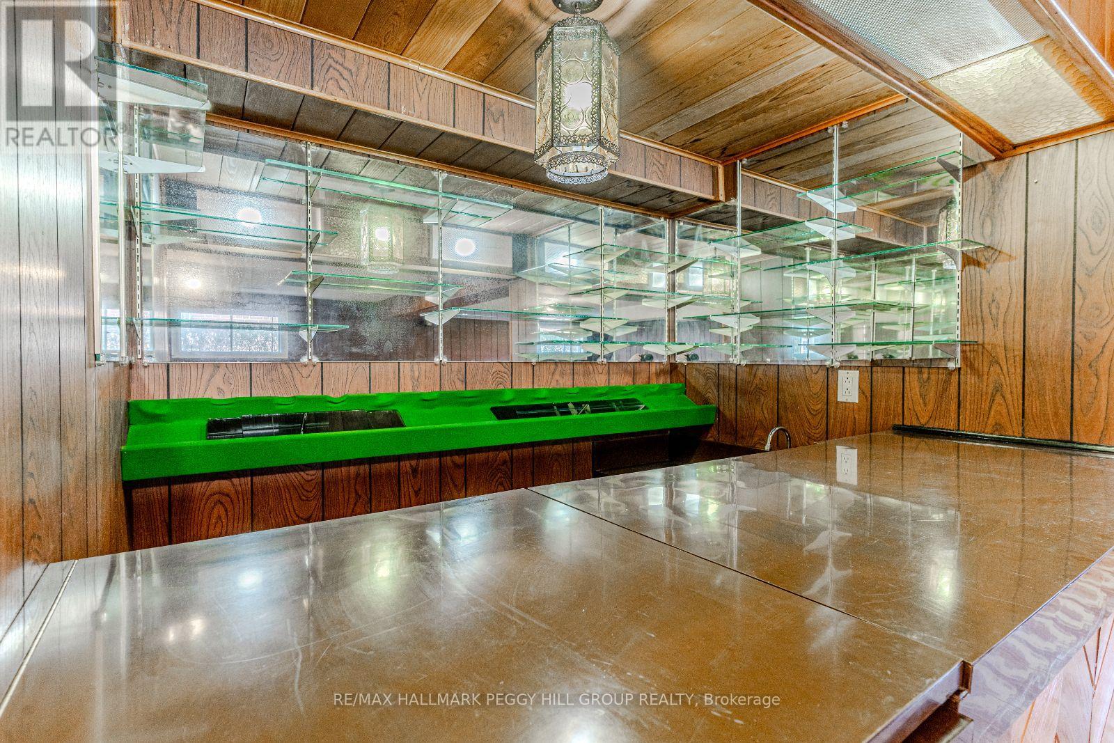 39 Frith Road, Toronto, Ontario  M3N 1E9 - Photo 14 - W12388820
