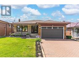 39 FRITH ROAD, Toronto, Ontario