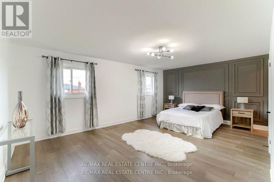 550 Meadows Boulevard, Mississauga, Ontario  L4Z 1G6 - Photo 20 - W12388870