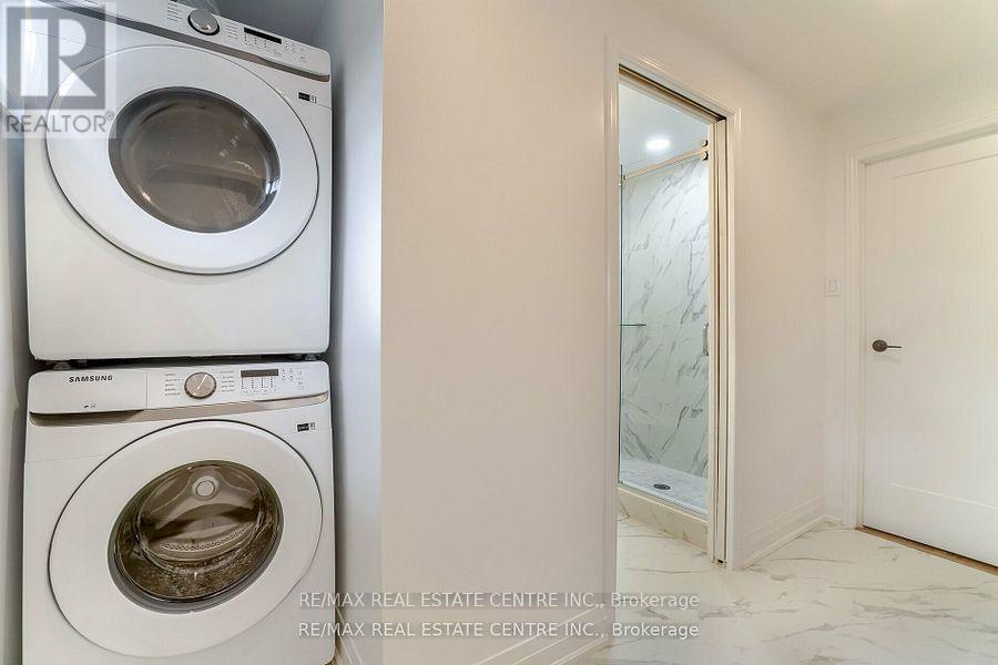 550 Meadows Boulevard, Mississauga, Ontario  L4Z 1G6 - Photo 30 - W12388870