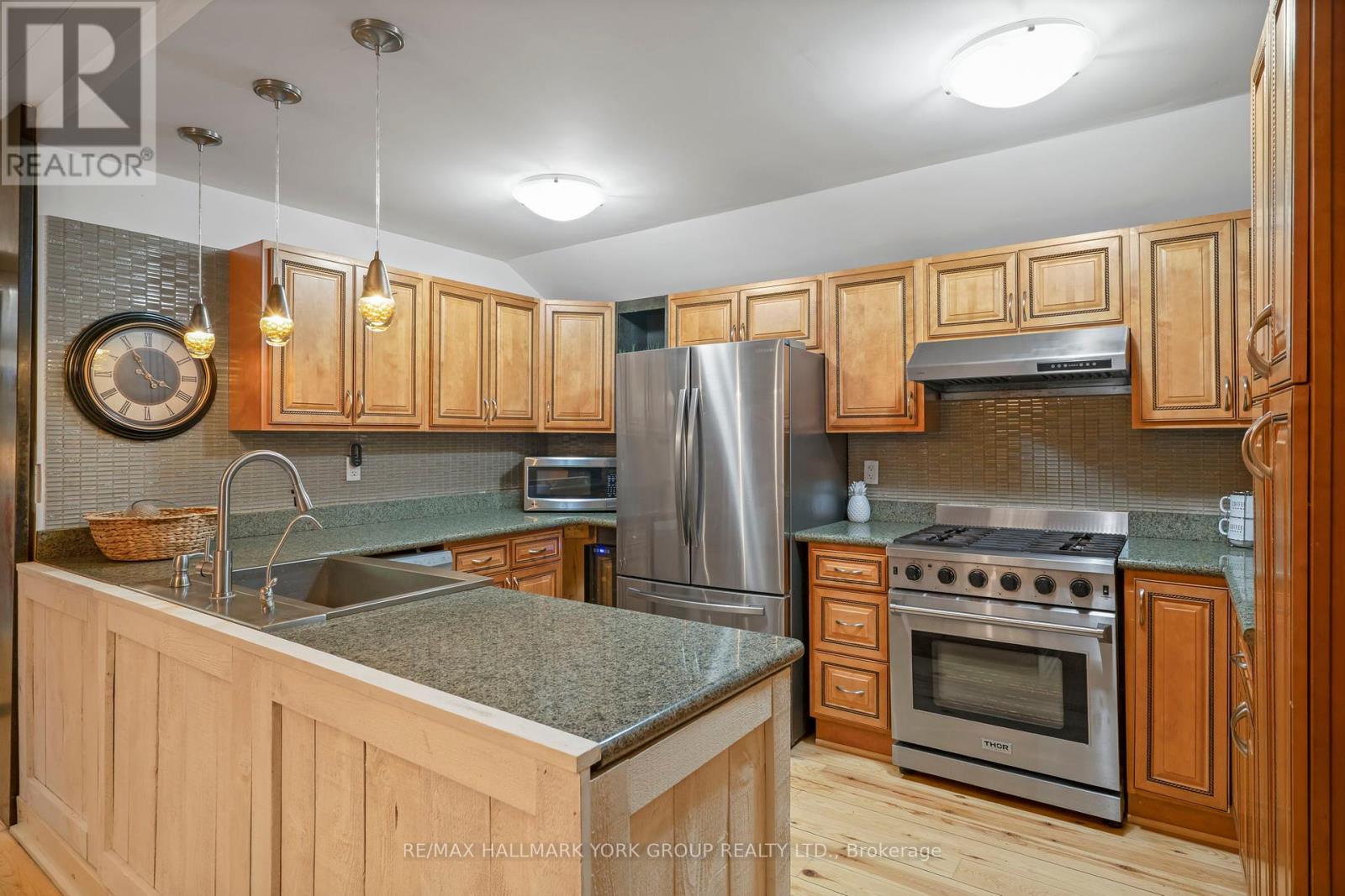 16590 Hurontario Street, Caledon, Ontario  L7K 1W3 - Photo 15 - W12388885