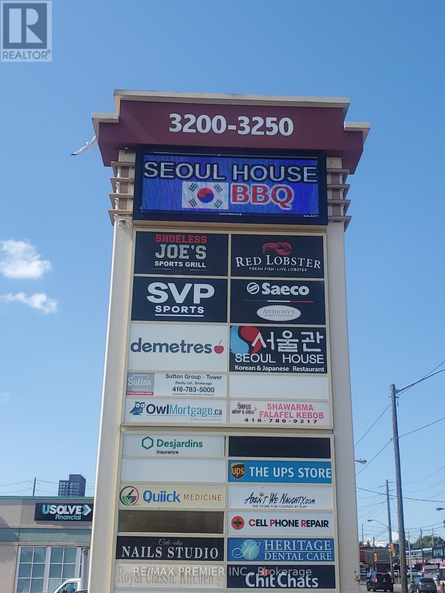 4C - 3250 DUFFERIN STREET, Toronto, Ontario