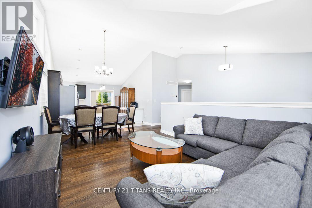 6342 Sam Iorfida Drive, Niagara Falls, Ontario  L2G 0H4 - Photo 6 - X12388832