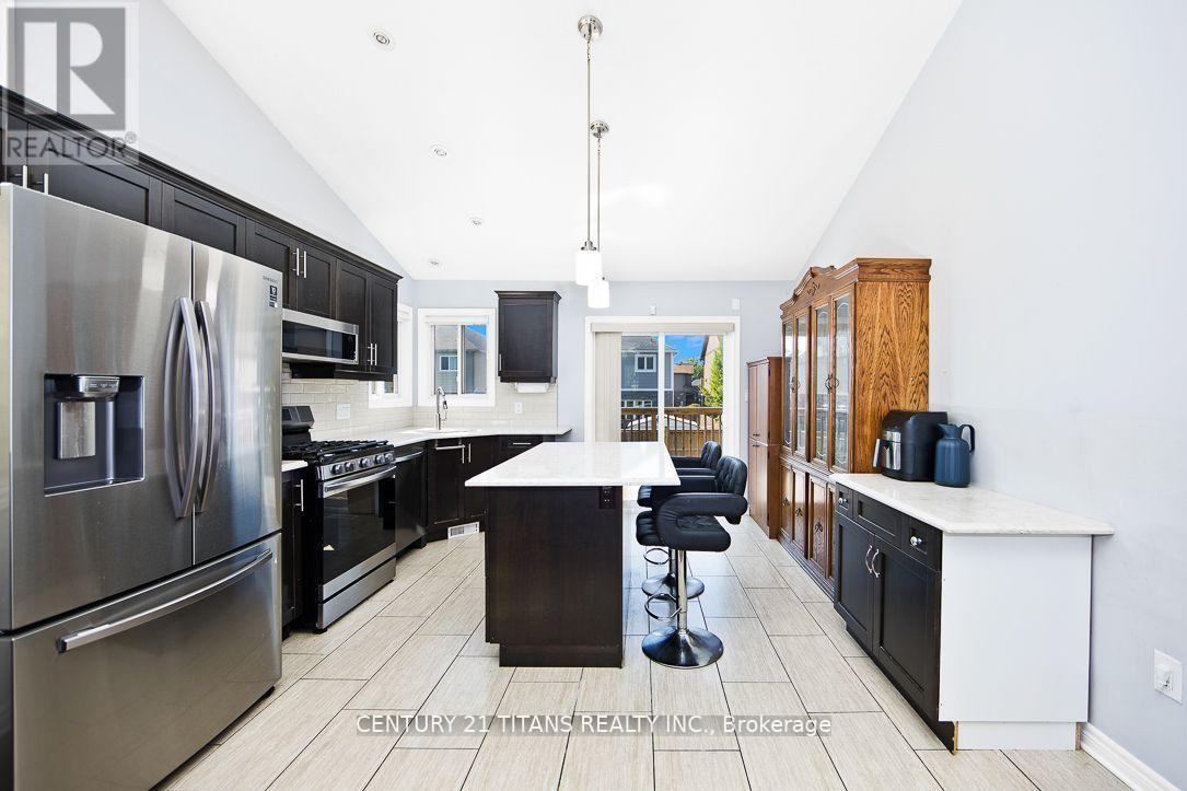 6342 Sam Iorfida Drive, Niagara Falls, Ontario  L2G 0H4 - Photo 7 - X12388832
