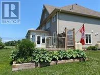 28 Masters Crescent, Georgian Bay, Ontario  L0K 1S0 - Photo 2 - X12388836