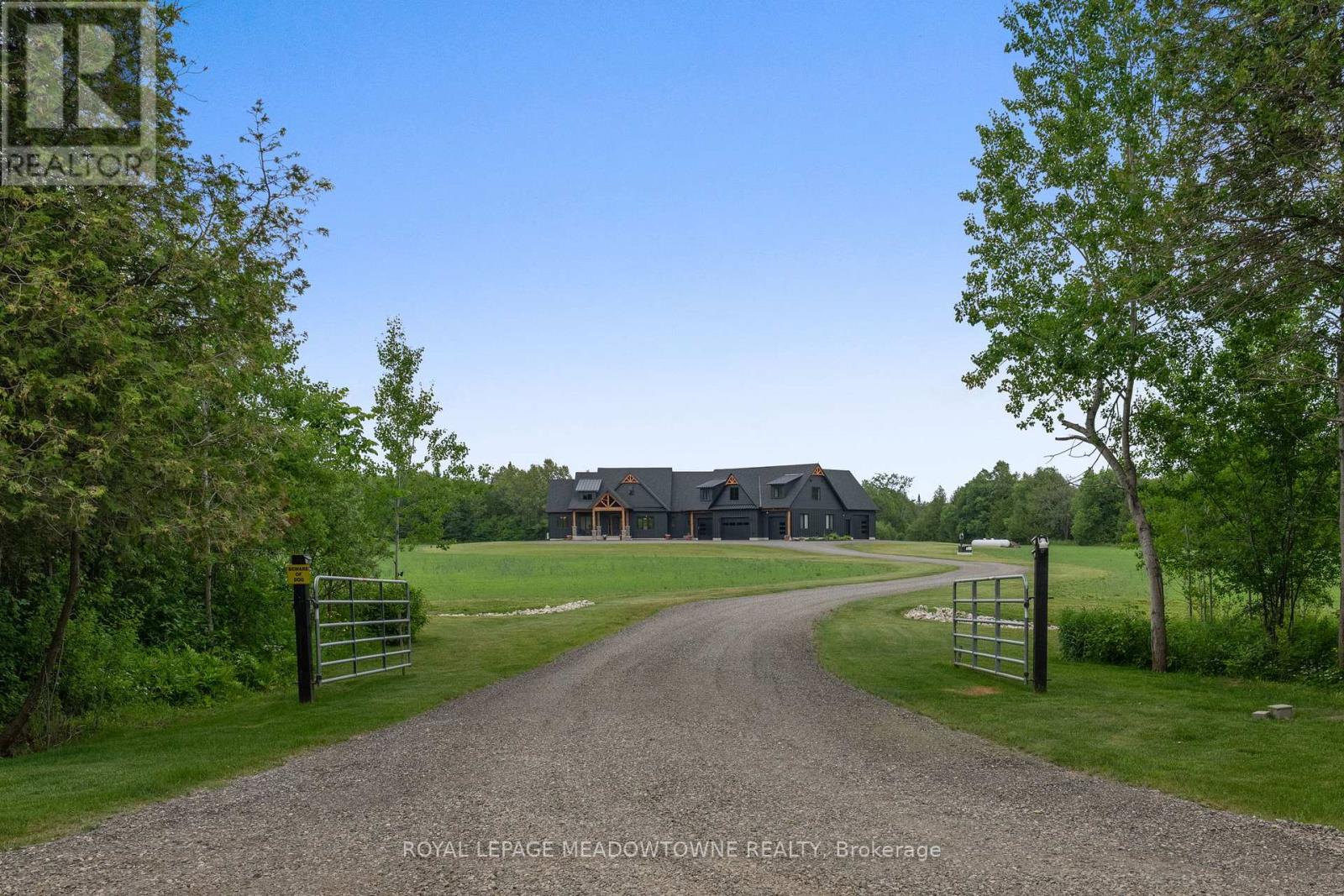 6089 First Line, Erin, Ontario  L0N 1N0 - Photo 33 - X12388905