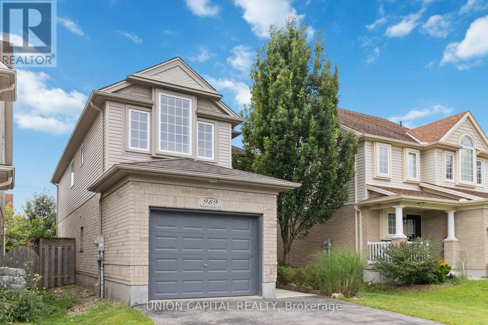 989 MAPLERIDGE STREET, London North, Ontario